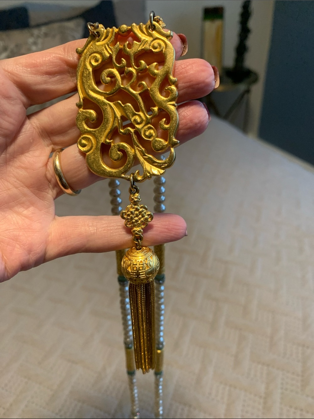 Ben-Amun $650 Bizantine Gold Pearl jade Filigree Pendant Necklace with Tassel - Picture 5 of 7
